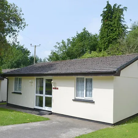 Trevarno - B6527 Holiday home